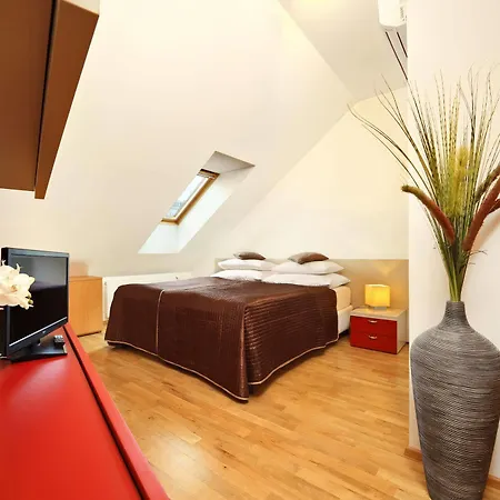 Salvator Superior Apartment *