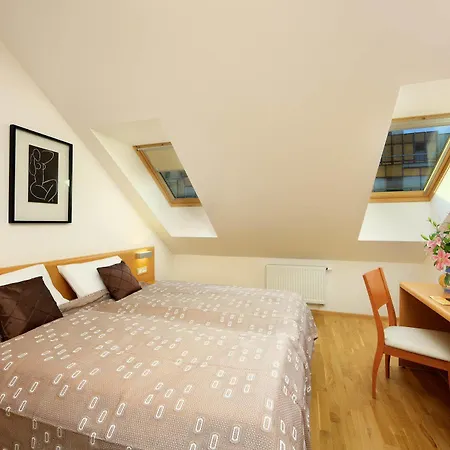 Salvator Superior Apartment *
